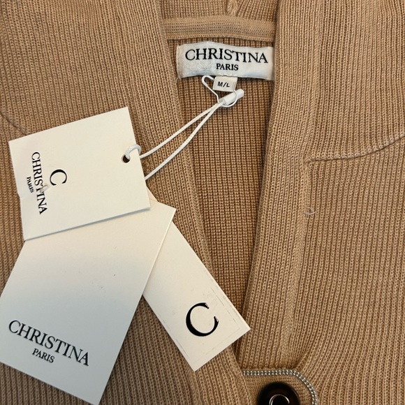 Christina Sweaters - Christina Paris Camel Knit pullover vest with hood. Sleeveless. Size M/L NWT